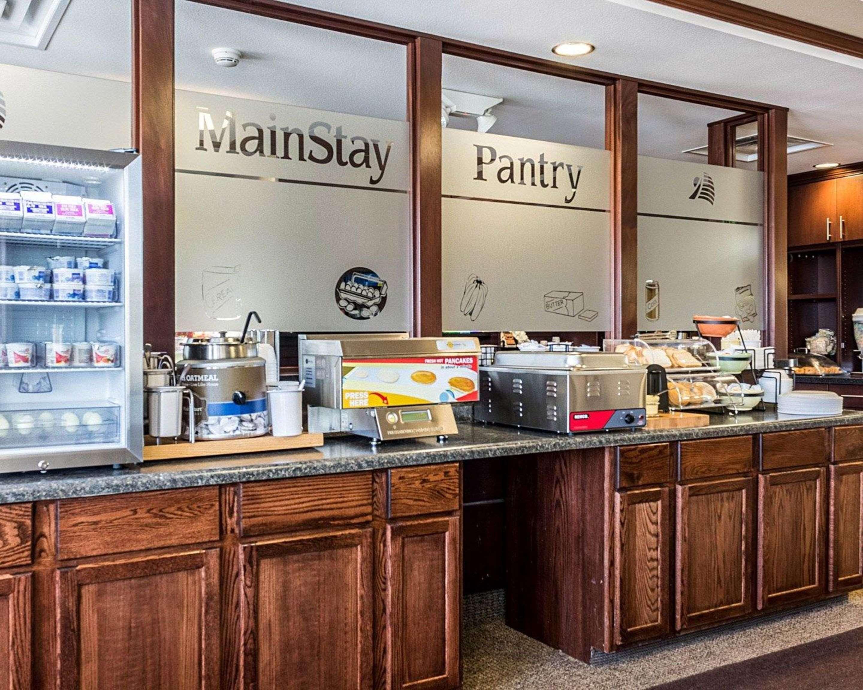 Mainstay Suites Minot Exterior foto